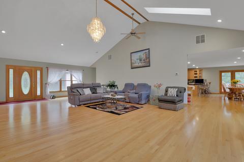 5302 Hayes Rd, Algonquin, IL 60102 photo 11