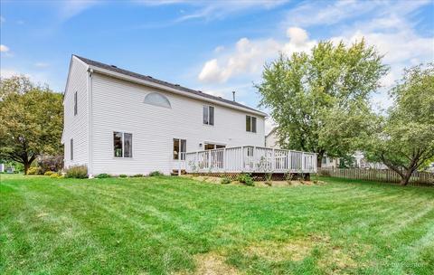 49 Mohawk St, Cary, IL 60013 photo 5