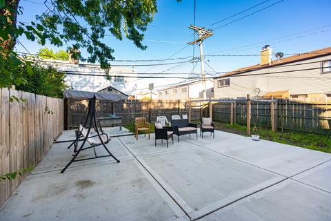 9341 Dee Rd, Des Plaines, IL 60016 photo 13