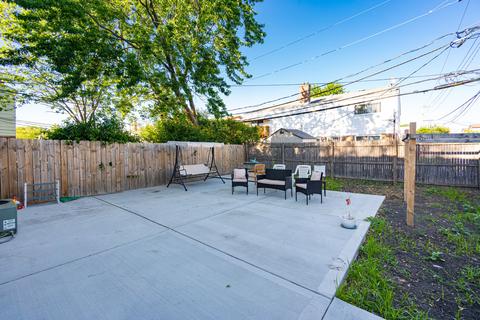 9341 Dee Rd, Des Plaines, IL 60016 photo 12