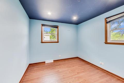 706 Maple Ln, Darien, IL 60561 photo 21