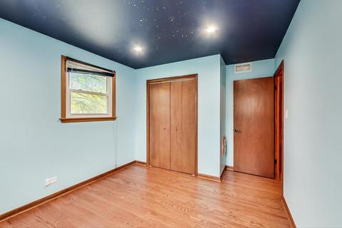 706 Maple Ln, Darien, IL 60561 photo 22