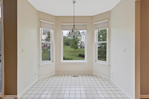1307 Stonebridge Ct, Bartlett, IL 60103 photo 14