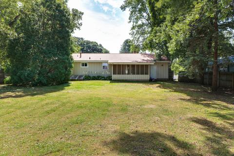 106 E Sycamore St, Normal, IL 61761 photo 7