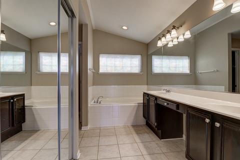 1333 Richmond Ln, Bartlett, IL 60103 photo 12