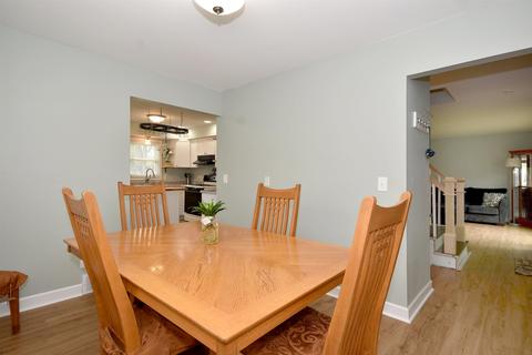 1615 Wilson Ave, Wheaton, IL 60189 photo 10