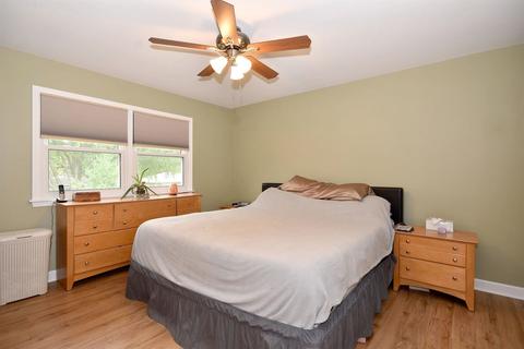 1615 Wilson Ave, Wheaton, IL 60189 photo 14