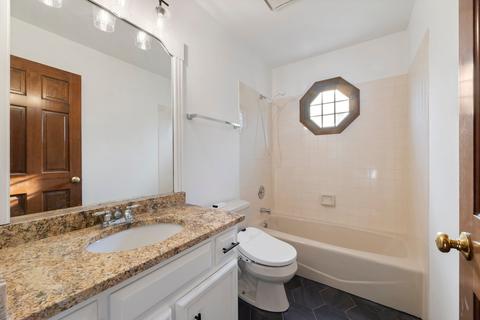 111 Danada Dr, Wheaton, IL 60189 photo 12