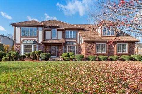 111 Danada Dr, Wheaton, IL 60189 photo 1