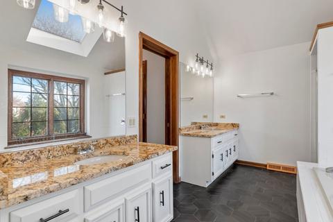 111 Danada Dr, Wheaton, IL 60189 photo 20