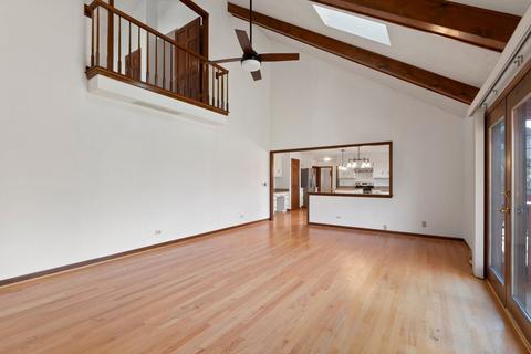 111 Danada Dr, Wheaton, IL 60189 photo 9
