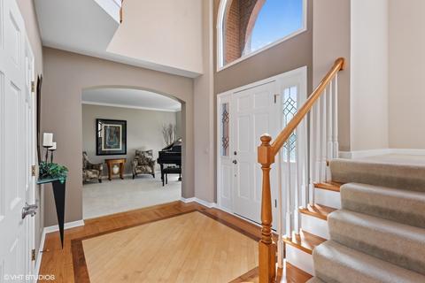 1307 Prestwick Ln, Itasca, IL 60143 photo 9