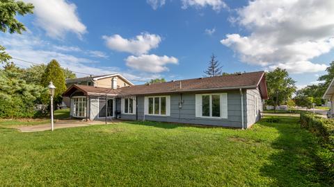 1370 Rosedale Ln, Hoffman Estates, IL 60169 photo 18