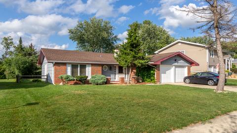 1370 Rosedale Ln, Hoffman Estates, IL 60169 photo 1