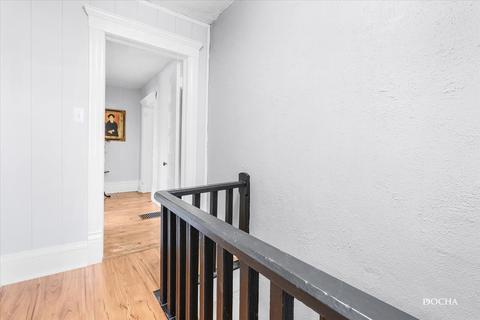 603 E Benton St, Aurora, IL 60505 photo 14