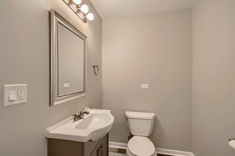 1285 Campbell Ln, Hoffman Estates, IL 60169 photo 15