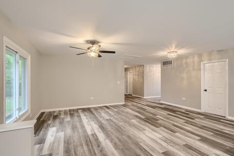 1285 Campbell Ln, Hoffman Estates, IL 60169 photo 5