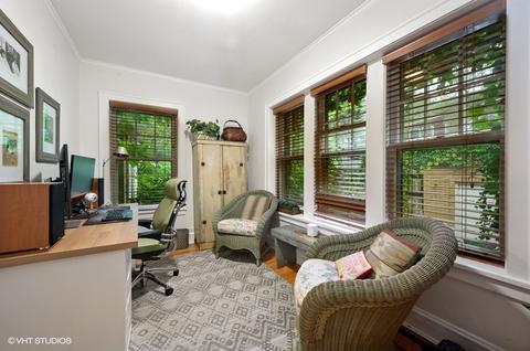 557 Barton Ave, Evanston, IL 60202 photo 12