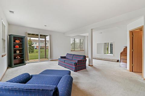 617 Legend Ln, Mchenry, IL 60050 photo 20