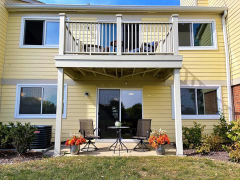 1606 Newburn Ct #B1, Wheeling, IL 60090 photo 24