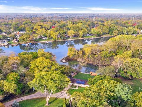 2909 Holiday Dr, Mchenry, IL 60050 photo 4