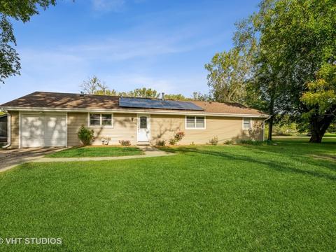 2909 Holiday Dr, Mchenry, IL 60050 photo 1