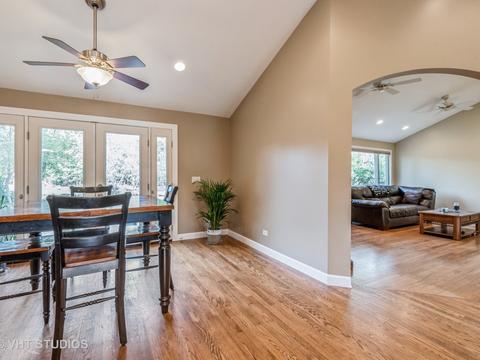 2909 Holiday Dr, Mchenry, IL 60050 photo 10