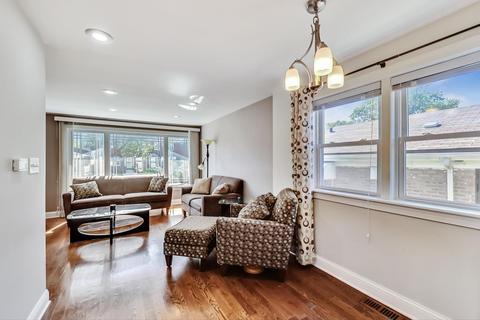 326 E 90th Pl, Chicago, IL 60619 photo 9