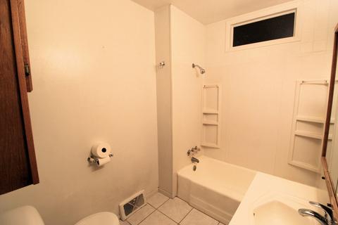 14 Greenlawn Dr, Kankakee, IL 60901 photo 9