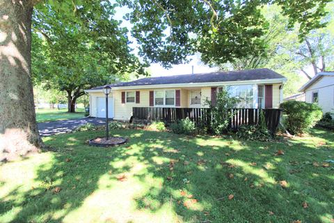 14 Greenlawn Dr, Kankakee, IL 60901 photo 1
