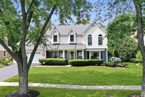 2052 Burnham Pl, Wheaton, IL 60189 photo 1