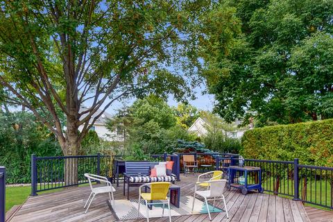 2052 Burnham Pl, Wheaton, IL 60189 photo 33
