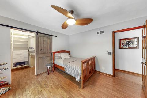 2052 Burnham Pl, Wheaton, IL 60189 photo 27
