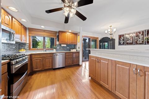 15 Walnut Ln, Algonquin, IL 60102 photo 11