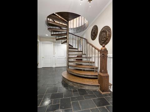 46 E Schiller St, Chicago, IL 60610 photo 23