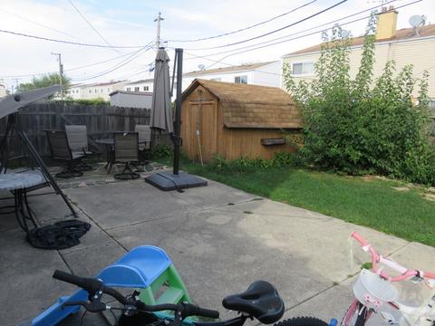 9341 Cedar Ln, Des Plaines, IL 60016 photo 21