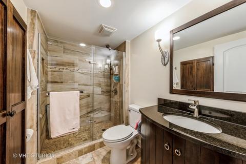 369 Willow Tree Ct, Hoffman Estates, IL 60169 photo 11
