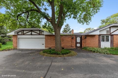 3 Grimsby On Oxford, Rolling Meadows, IL 60008 photo 1