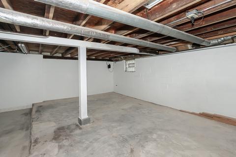 1379 E Lincoln Ave, Des Plaines, IL 60016 photo 16