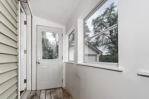 1379 E Lincoln Ave, Des Plaines, IL 60016 photo 20