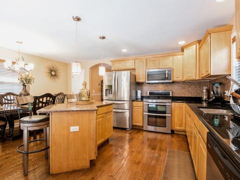 7415 S Champlain Ave, Chicago, IL 60619 photo 7