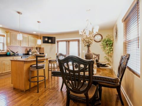 7415 S Champlain Ave, Chicago, IL 60619 photo 6