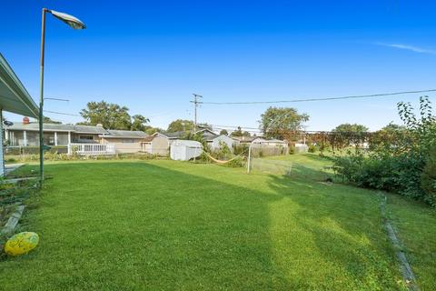 913 S Bartlett Rd, Streamwood, IL 60107 photo 21