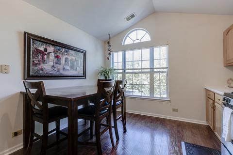 331 Ashford Cir #2, Bartlett, IL 60103 photo 23