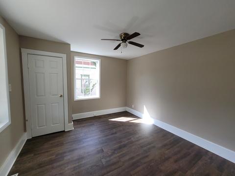 310 Ann St, Elgin, IL 60120 photo 17