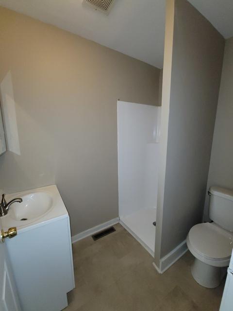 310 Ann St, Elgin, IL 60120 photo 14
