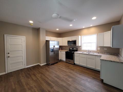310 Ann St, Elgin, IL 60120 photo 13