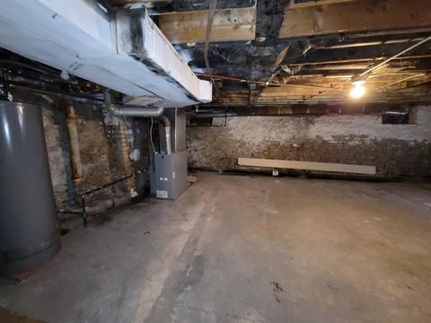 310 Ann St, Elgin, IL 60120 photo 25