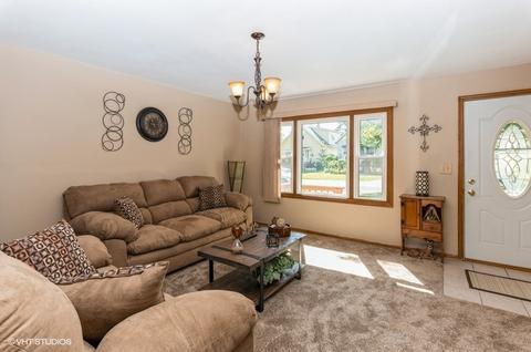 23 W 37th St, Steger, IL 60475 photo 2