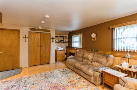 23 W 37th St, Steger, IL 60475 photo 9